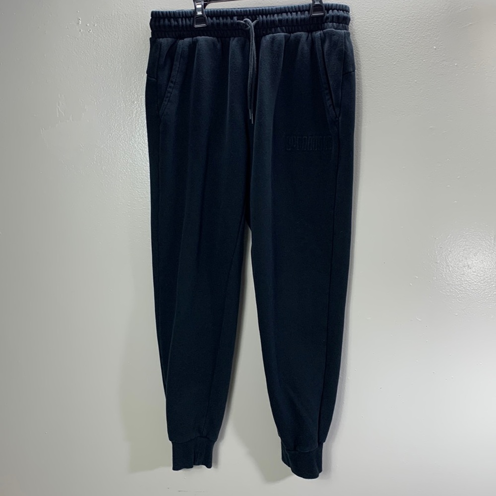 Puma black sweatpants/joggers men’s size M